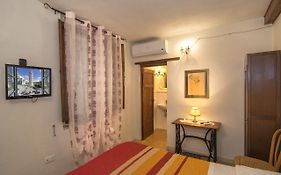 B&B Due Borghi 3